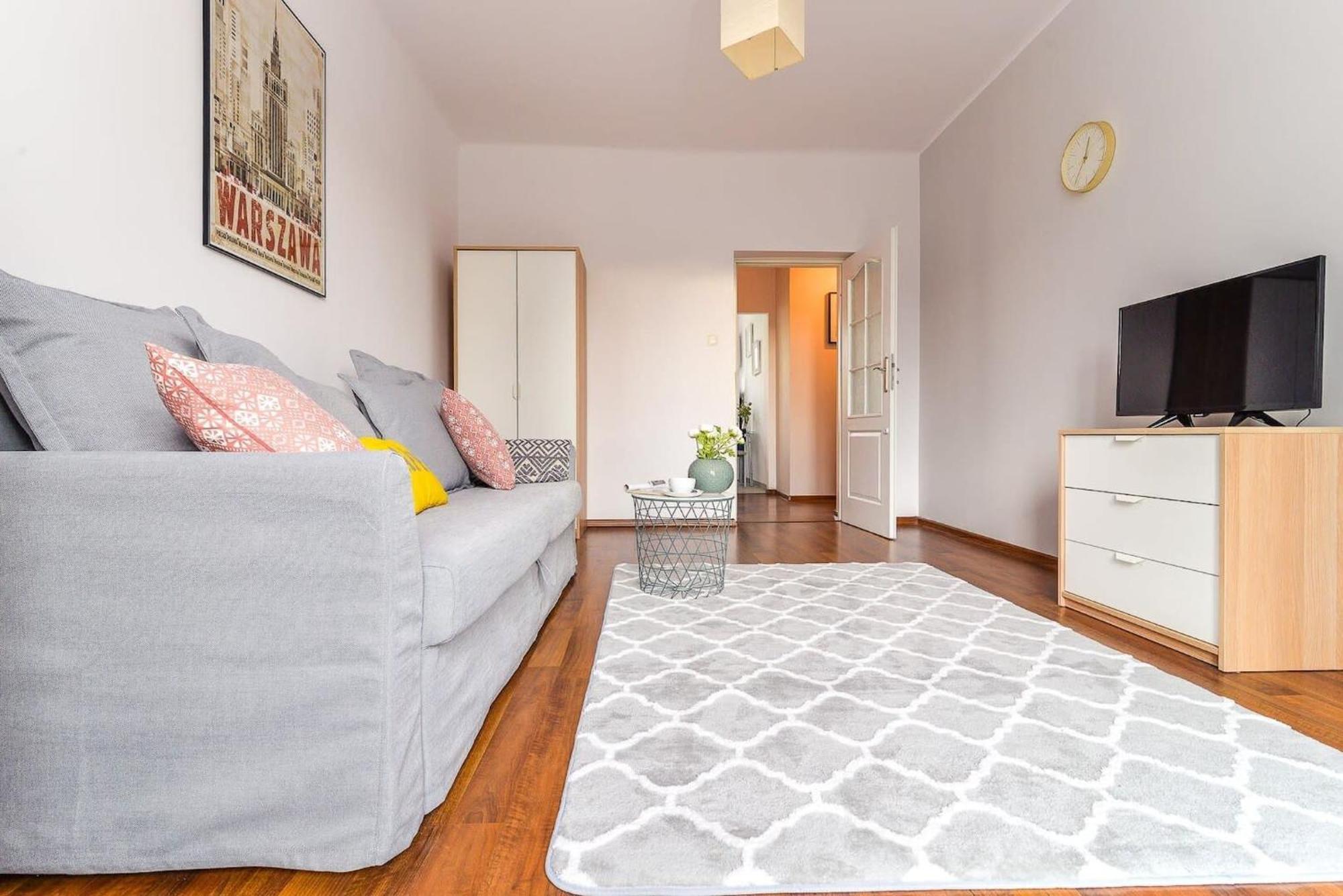 Cozy Apartment With Balcony - Palace Of Culture By Rent Like Home Warschau Buitenkant foto
