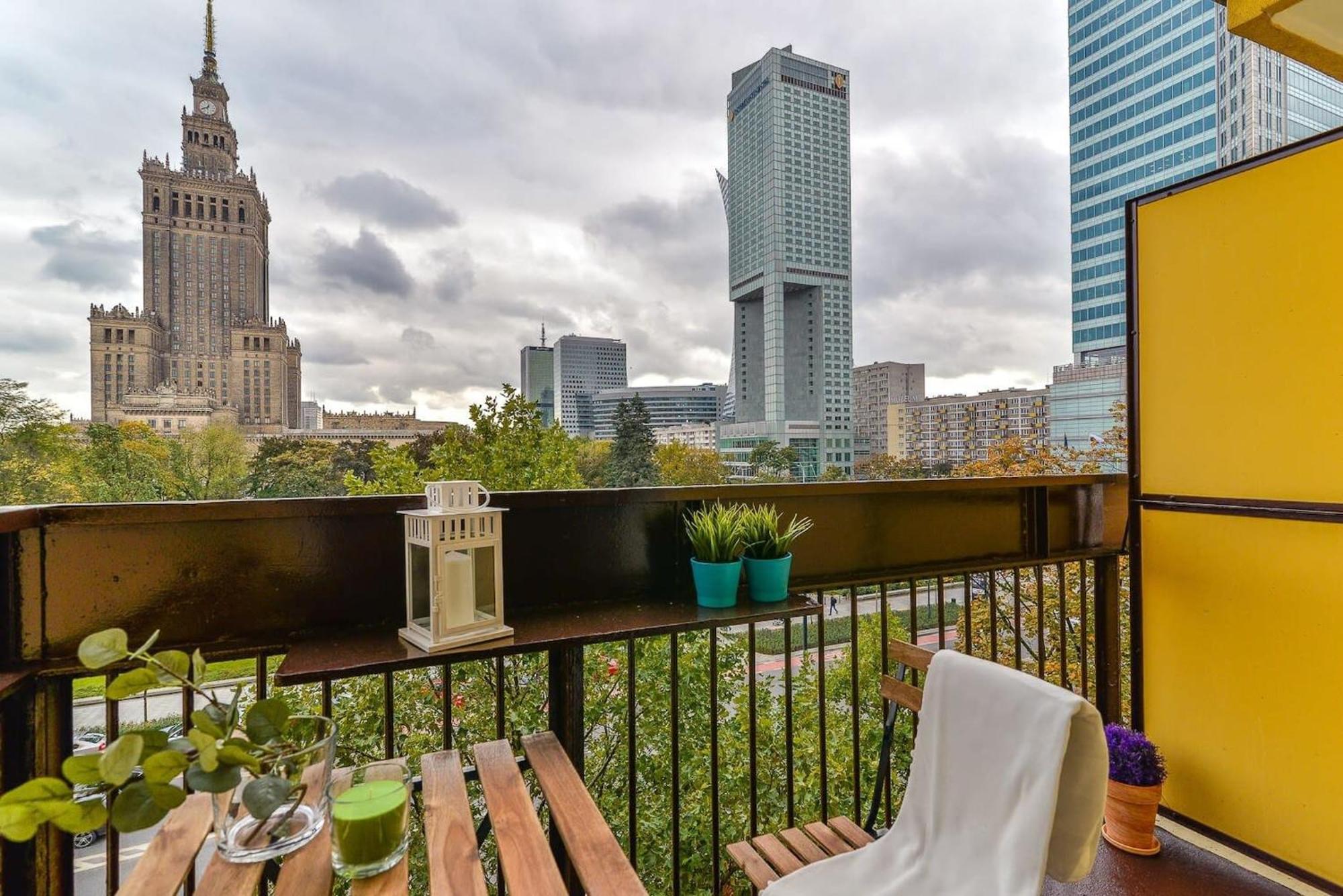 Cozy Apartment With Balcony - Palace Of Culture By Rent Like Home Warschau Buitenkant foto