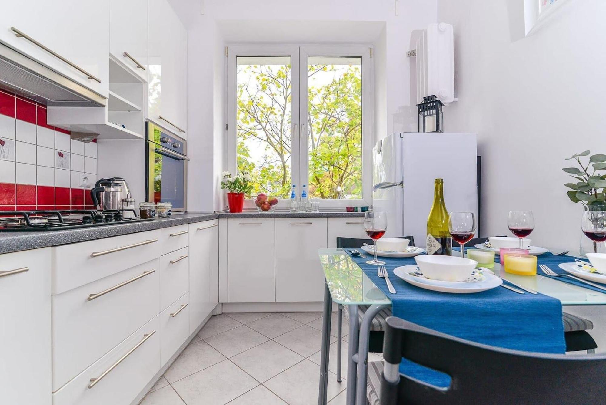 Cozy Apartment With Balcony - Palace Of Culture By Rent Like Home Warschau Buitenkant foto